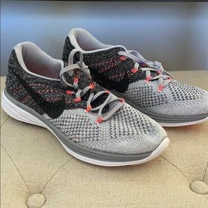 Nike Flyknit Lunar 3